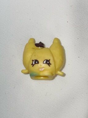 Shopkins Season 3 Croissant D'or